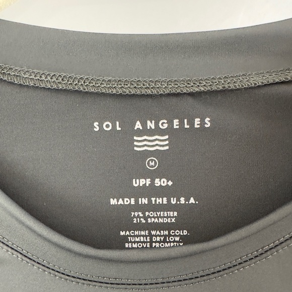 SOL ANGELES - MENS CIRCLE WAVES RASHGUARD - CARBON UPF 50+ Medium - Picture 7 of 9